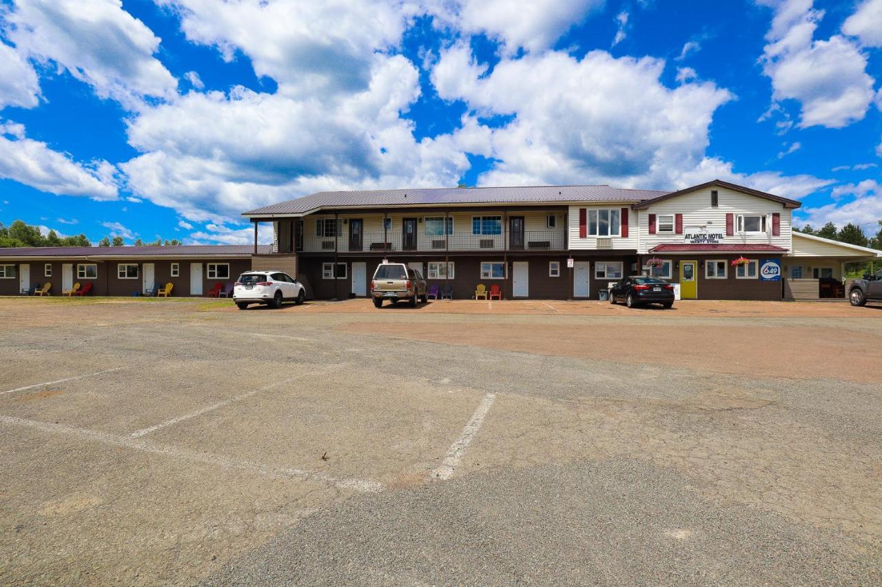 Atlantic Motel Moncton Exterior photo